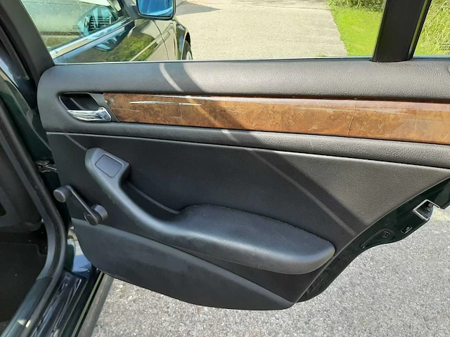 2003 bmw 3-serie touring 320 i personenauto - afbeelding 23 van  36