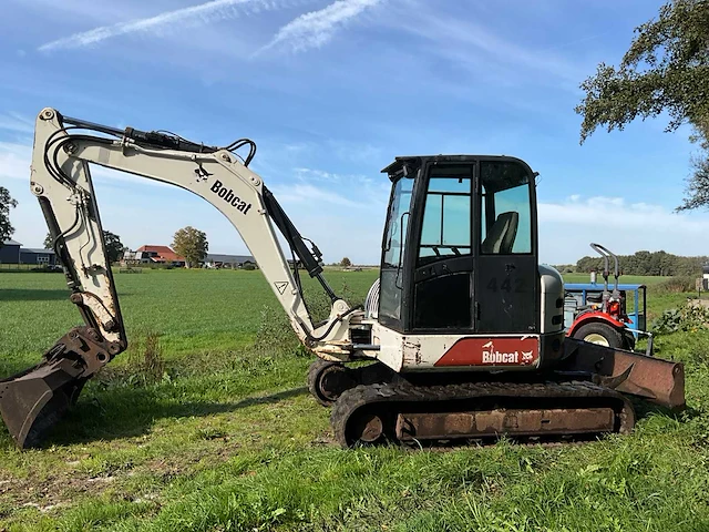 2003 bobcat 442 rupsgraafmachine - afbeelding 4 van  38