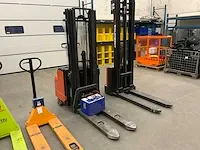 2003 bt lsf 1250/12 elektrische stapelaar - afbeelding 4 van  11