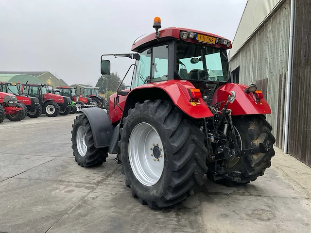 2003 case ih cvx 1170 vierwielaangedreven landbouwtractor - afbeelding 32 van  34