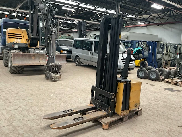 2003 caterpillar ns1400p stapelaar - afbeelding 1 van  6