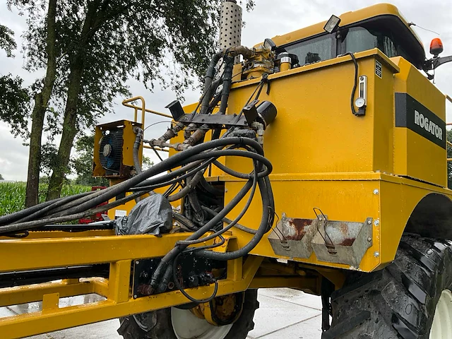 2003 challanger rogator 618 werktuigendrager - afbeelding 19 van  54