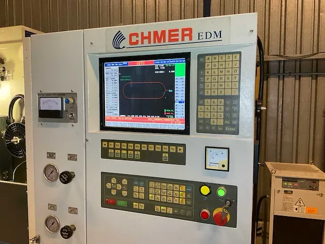 2003 chmer edm cw-532s cnc draadvonkmachine - afbeelding 5 van  57
