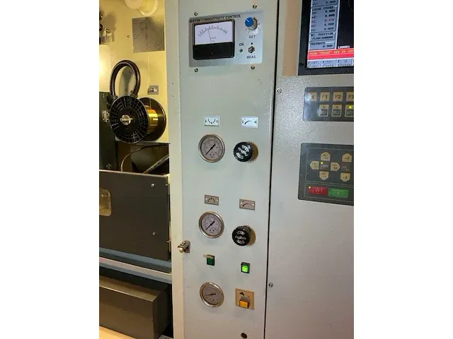 2003 chmer edm cw-532s cnc draadvonkmachine - afbeelding 8 van  57