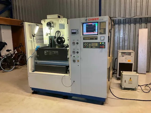2003 chmer edm cw-532s cnc draadvonkmachine - afbeelding 12 van  57