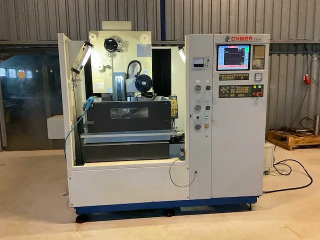 2003 chmer edm cw-532s cnc draadvonkmachine - afbeelding 23 van  57