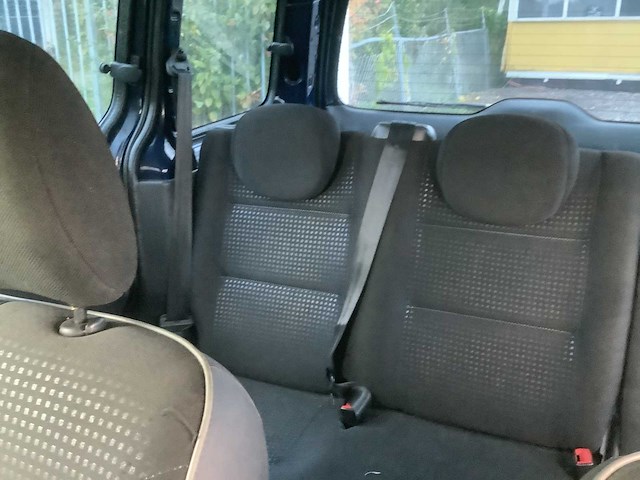 2003 citroen berlingo 1.4i cinqspace club personenauto - afbeelding 2 van  13