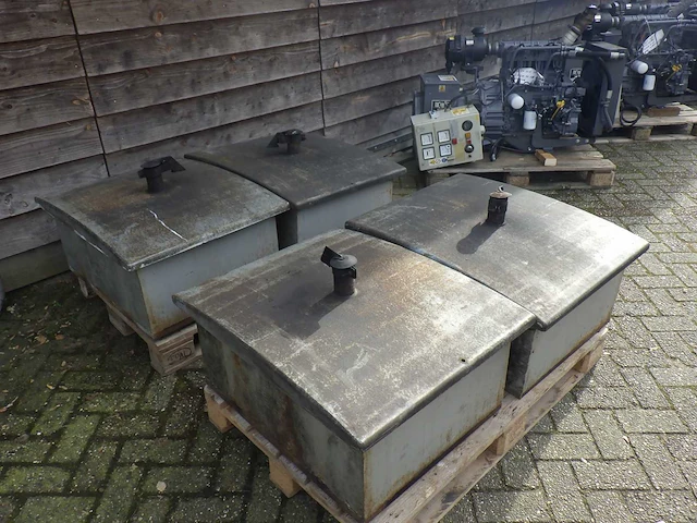 2003 deutz stamford bc. i184e4 22.5kva diesel aggregaat - afbeelding 6 van  8