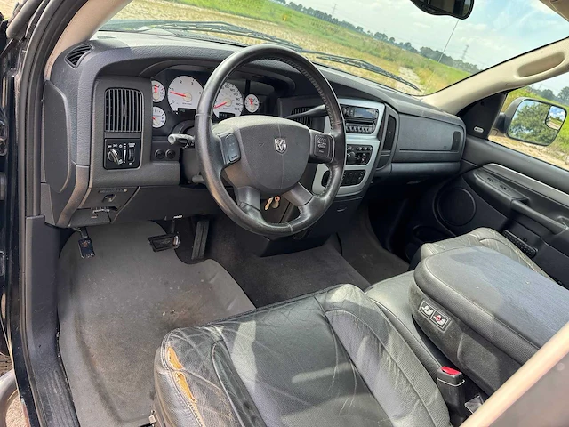 2003 dodge ram 3500 cummins - afbeelding 7 van  29