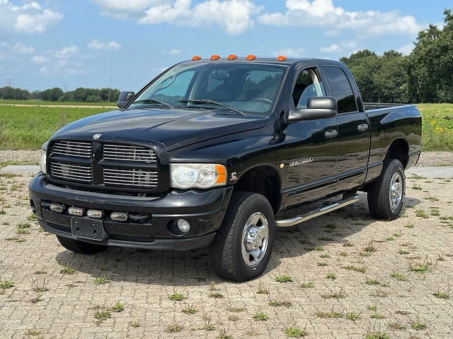 2003 dodge ram 3500 cummins - afbeelding 1 van  29