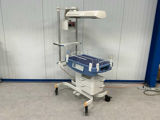 2003 dräger babytherm8010 babywarmer - afbeelding 1 van  5