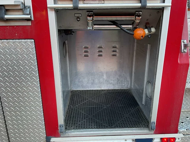 2003 e-one fire apparatus brandweerwagen - afbeelding 6 van  25