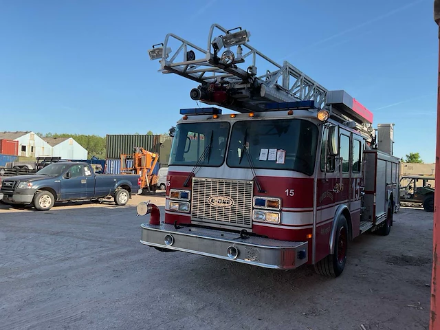 2003 e-one fire apparatus brandweerwagen - afbeelding 12 van  25