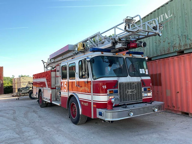 2003 e-one fire apparatus brandweerwagen - afbeelding 19 van  25