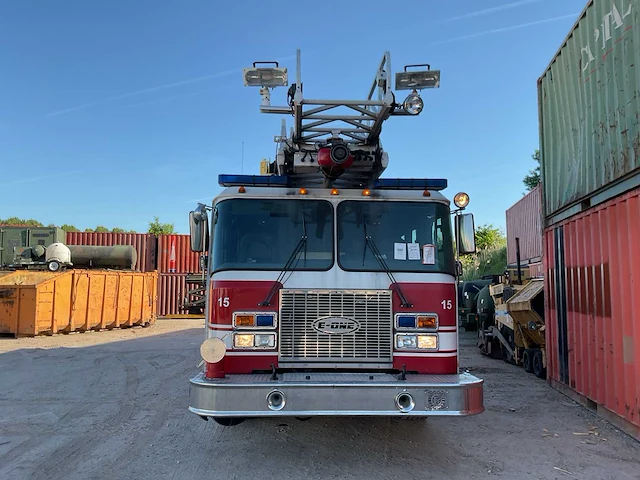 2003 e-one fire apparatus brandweerwagen - afbeelding 20 van  25