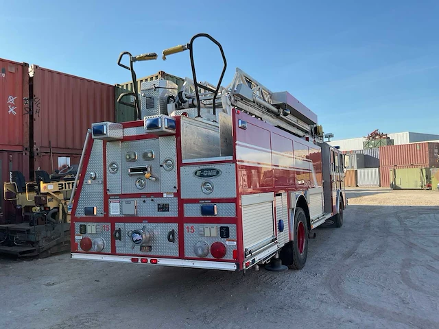 2003 e-one fire apparatus brandweerwagen - afbeelding 22 van  25