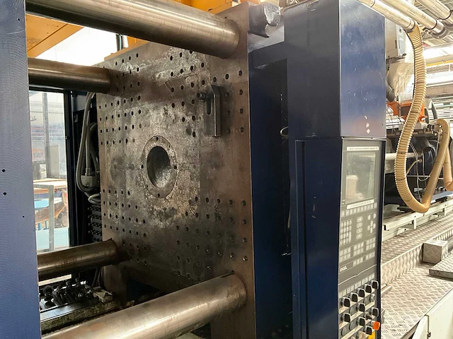 2003 engel cl 4550/500 spuitgietmachine - afbeelding 27 van  27