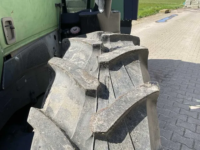 2003 fendt 410 vario vierwielaangedreven landbouwtractor - afbeelding 6 van  29
