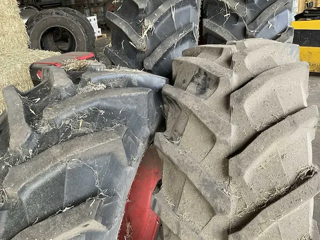 2003 fendt 410 vario vierwielaangedreven landbouwtractor - afbeelding 23 van  29