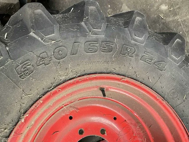 2003 fendt 410 vario vierwielaangedreven landbouwtractor - afbeelding 25 van  29