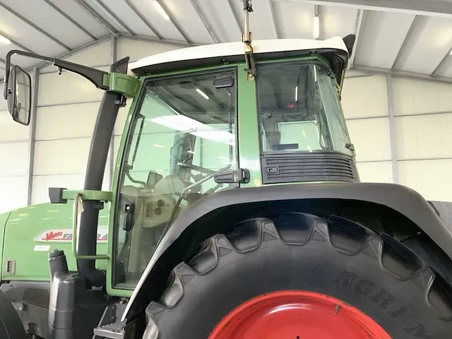 2003 fendt 411 vario vierwielaangedreven landbouwtractor - afbeelding 42 van  45