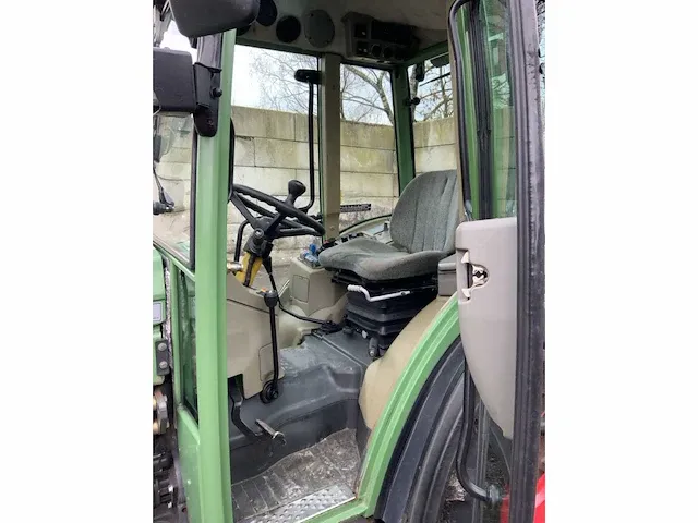 2003 fendt farmer 209v smalspoor- en compacttractor - afbeelding 27 van  28