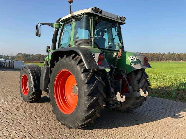 2003 fendt vario favorit 712 vierwielaangedreven landbouwtractor - afbeelding 38 van  40