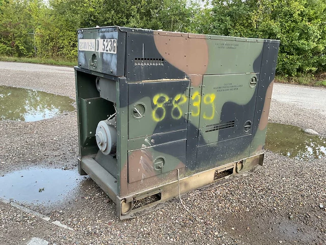 2003 fermont division mep-804a stroomgenerator - afbeelding 1 van  10