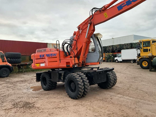 2003 fiat kobelco ex165w mobiele kraan - afbeelding 9 van  29