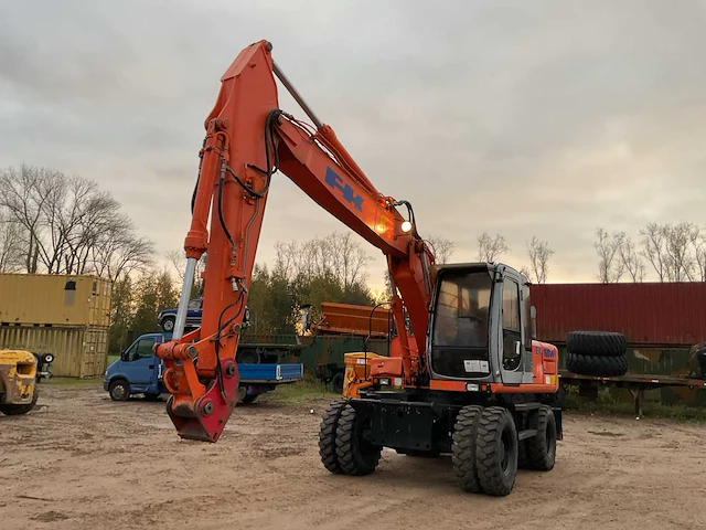 2003 fiat kobelco ex165w mobiele kraan - afbeelding 1 van  29