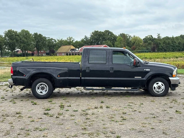 2003 ford f-350 6.0 v8 powerstroke dually - afbeelding 25 van  28