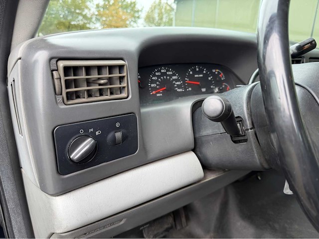 2003 ford f350 xl super duty personenauto - afbeelding 21 van  40