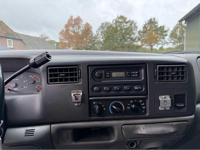 2003 ford f350 xl super duty personenauto - afbeelding 25 van  40