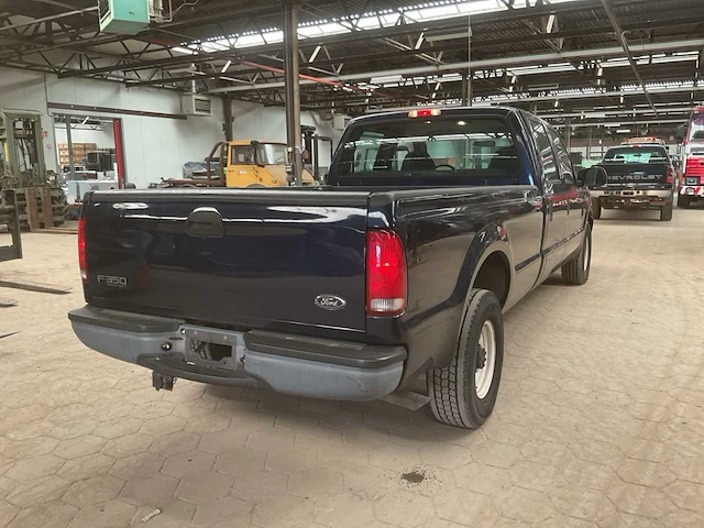 2003 ford pick-up f350 personenauto - afbeelding 11 van  15