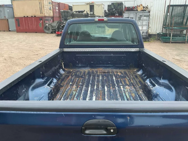 2003 ford pick-up f350 personenauto - afbeelding 13 van  15