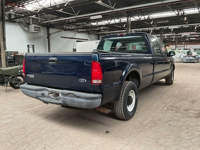 2003 ford pick-up f350 personenauto - afbeelding 11 van  15