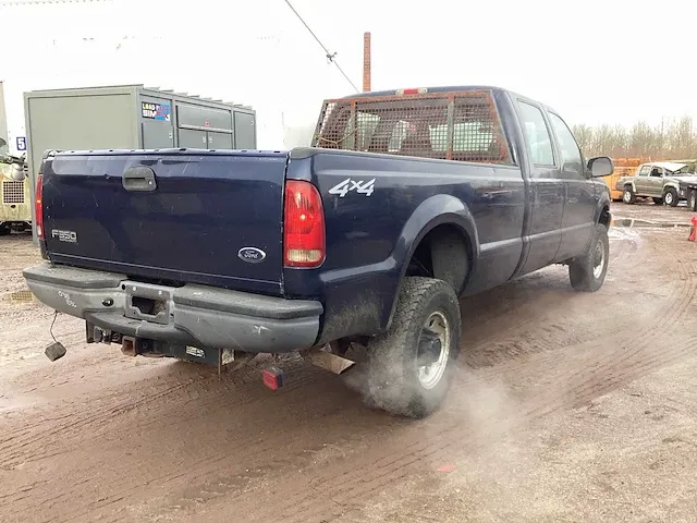 2003 ford pickup f350 personenauto - afbeelding 11 van  16