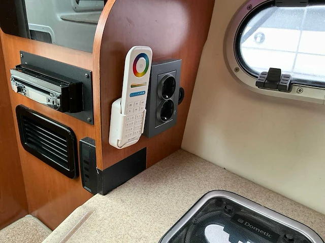 2003 four winns vista 268 motorjacht - afbeelding 50 van  63