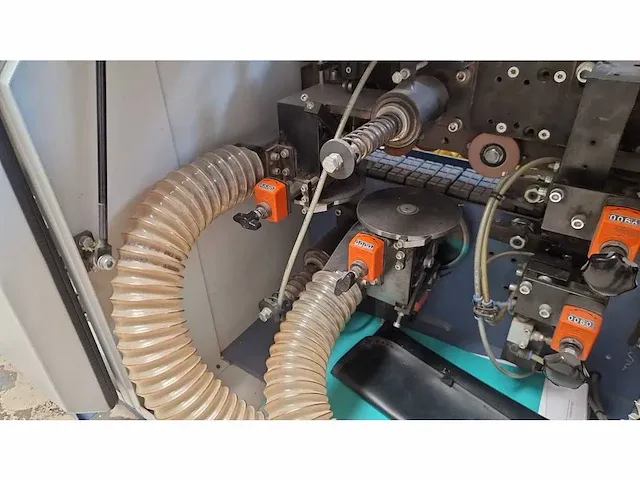 2003 hebrock edgebander kantaanlijmmachine - afbeelding 12 van  15