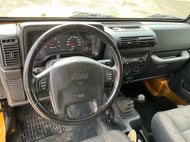 2003 jeep wrangler 2.4i hardtop personenauto - afbeelding 13 van  34