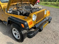2003 jeep wrangler 2.4i hardtop personenauto - afbeelding 27 van  34