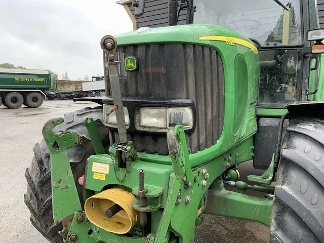 2003 john deere 6620 vierwielaangedreven landbouwtractor - afbeelding 5 van  31