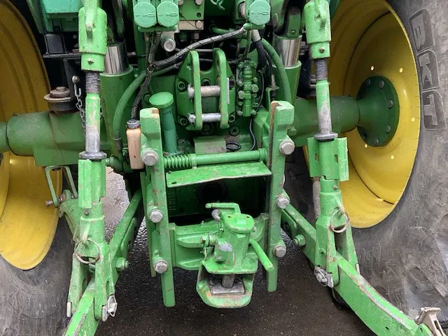 2003 john deere 6620 vierwielaangedreven landbouwtractor - afbeelding 15 van  31