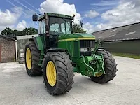 2003 john deere 7710 vierwielaangedreven landbouwtractor - afbeelding 28 van  33