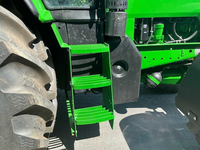 2003 john deere 7710 vierwielaangedreven landbouwtractor - afbeelding 11 van  30