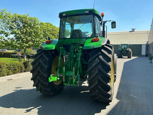 2003 john deere 7710 vierwielaangedreven landbouwtractor - afbeelding 25 van  30
