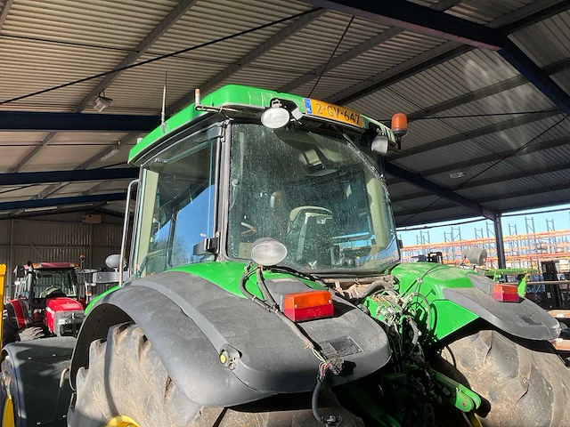 2003 john deere 7820 vierwielaangedreven landbouwtractor - afbeelding 25 van  29