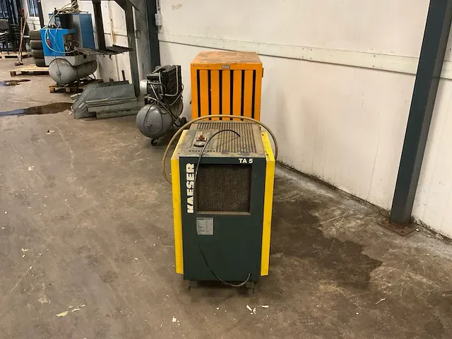 2003 kaeser epc 340-100 zuigercompressor met luchtdroger - afbeelding 6 van  13