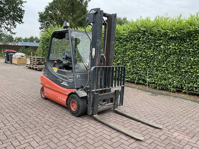 2003 linde e25-02 vorkheftruck - afbeelding 13 van  18