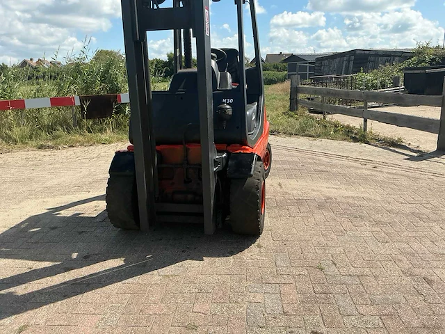 2003 linde h30d-03 vorkheftruck - afbeelding 2 van  15